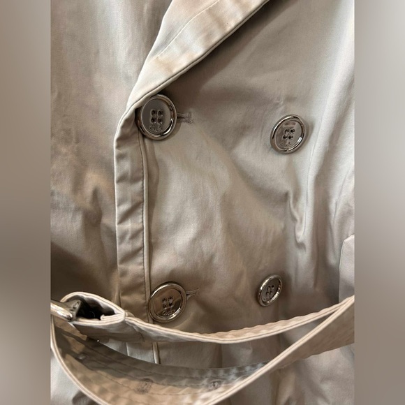 Coach Light Beige Double-Breasted Trench Coat with Belt - Picture 4 of 4